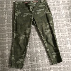 GAP camouflage skinny ankle khakis
